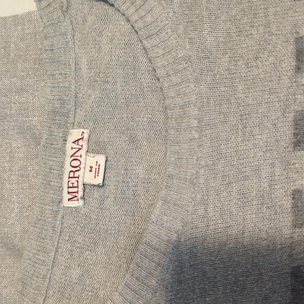 Sweater - Picture 2 of 3